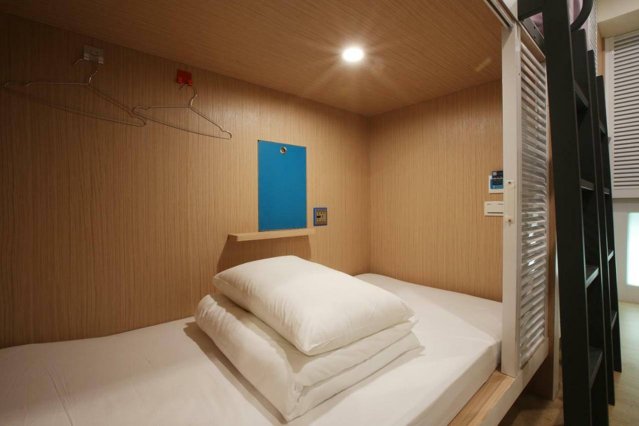 Loosha Hostel Taichung Exterior photo