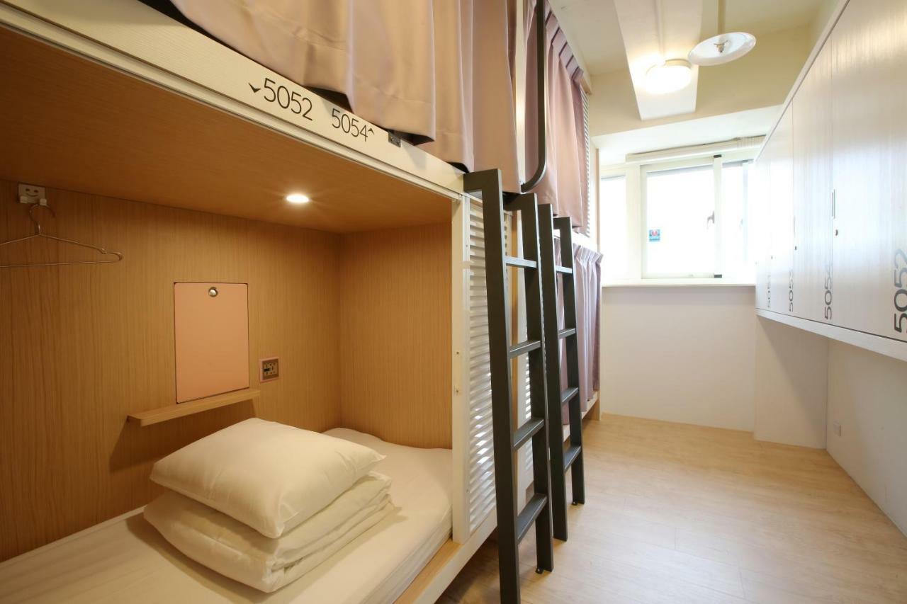 Loosha Hostel Taichung Exterior photo